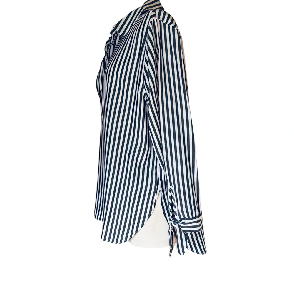 J. CREW TOP SIZE Large - Picture 2 of 7